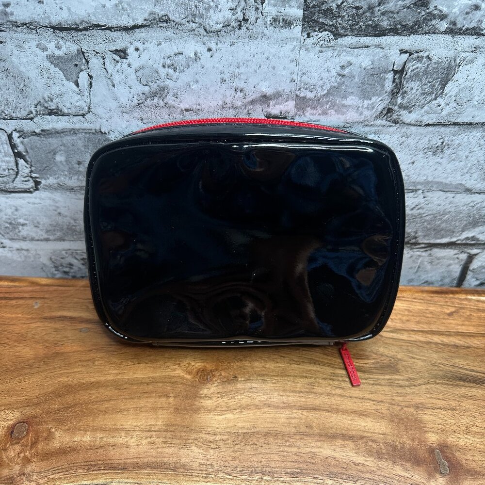 EUC Smash Box Patent Zipper Case (Bag Included)